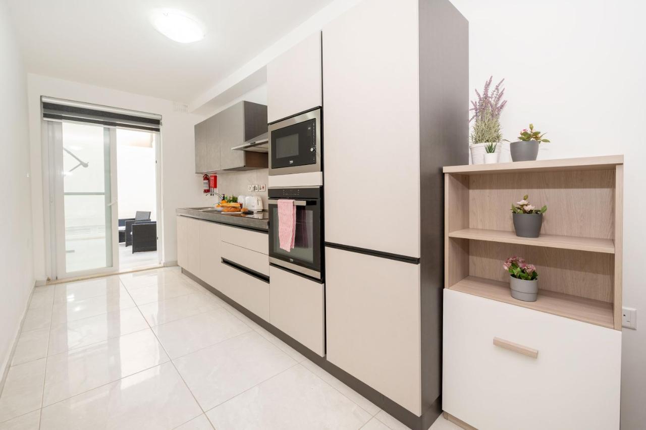 Flotta Island Apartments Gzira Εξωτερικό φωτογραφία